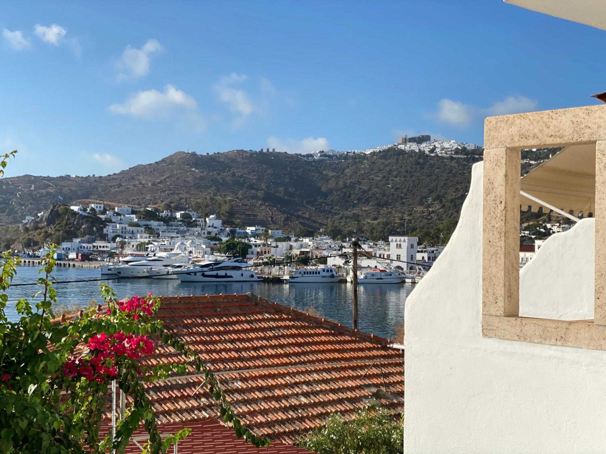 Petridi Maria Suites & Apartments Skála Eksteriør bilde